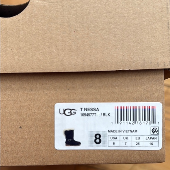 UGG Black T Nessa Boots